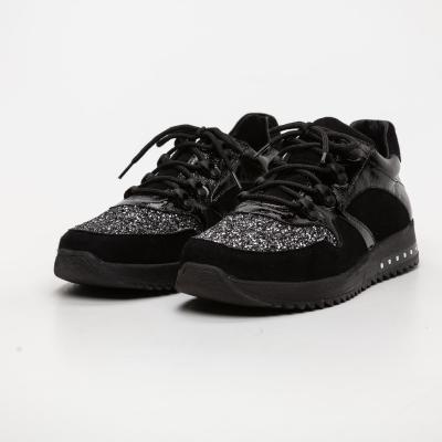 Ниски спортни обувки OMEGA efekt black